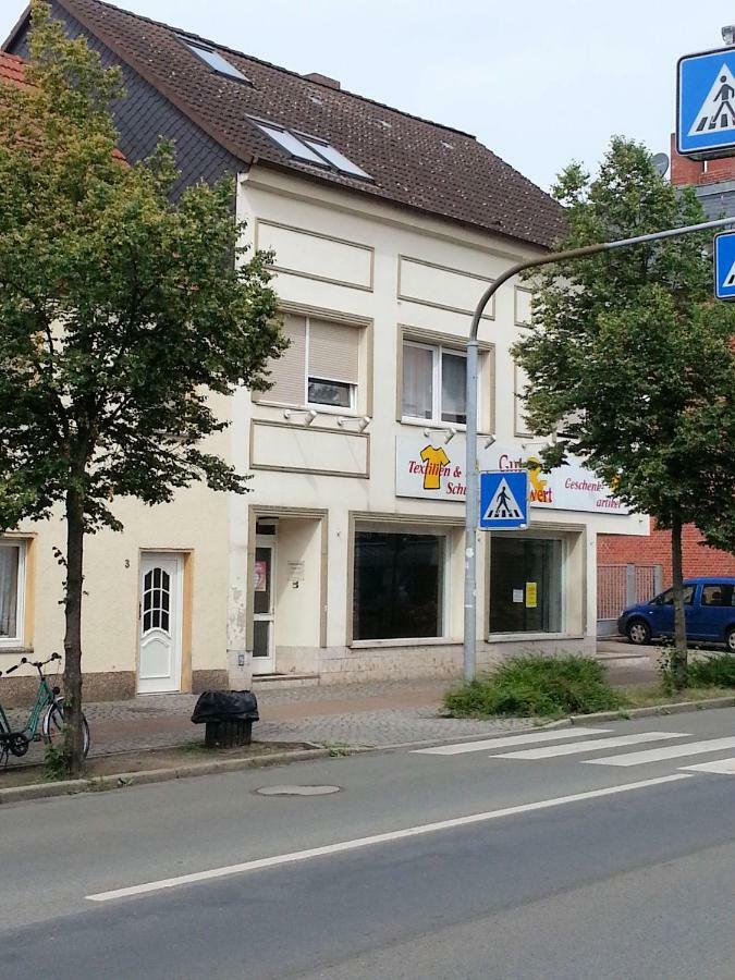 Hotel Ein Zuhause Auf Zeit Osterburg Esterno foto